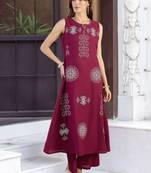 Women Ethnic Motifs Embroidered Regular Thread Work Pure Cotton Kurta with Trousers