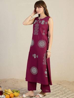 Women Ethnic Motifs Embroidered Regular Thread Work Pure Cotton Kurta with Trousers 4