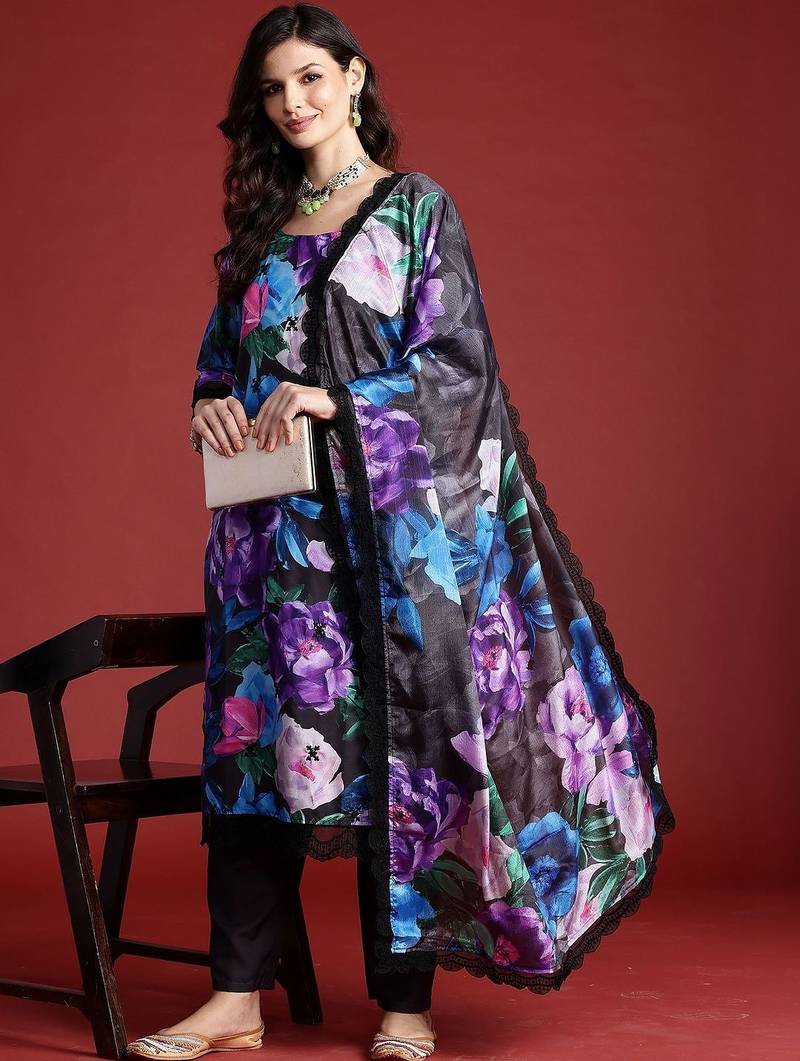 Women Floral Printed Regular Kurta with Trousers & With Dupatta