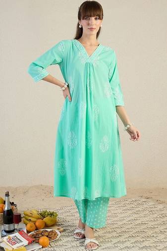 Women Ethnic Motifs Printed Pure Cotton Kurta with Trousers & With Dupatta