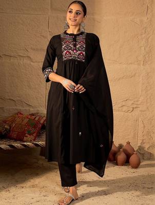 Women Ethnic Motifs Embroidered Regular Thread Work Pure Cotton Kurta with Trousers & With Dupatta 5