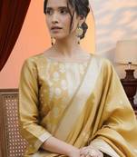 Women Ethnic Motifs Regular Kurta with Trousers & With Dupatta