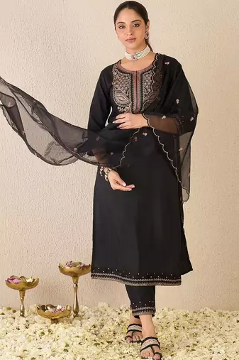 Women Ethnic Motifs Embroidered Regular Thread Work Pure Cotton Kurta with Trousers & With Dupatta