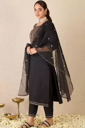 Women Ethnic Motifs Embroidered Regular Thread Work Pure Cotton Kurta with Trousers & With Dupatta