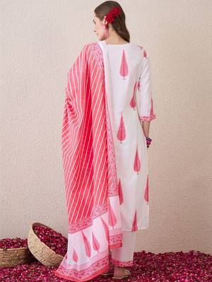 Women Ethnic Motifs Printed Regular Pure Cotton Kurta with Trousers & With Dupatta 4