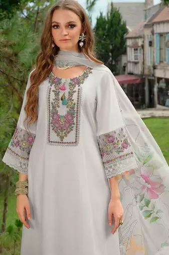Women Floral Embroidered Regular Thread Work Liva Kurta with Trousers & With Dupatta