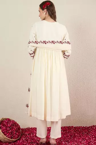 Women Ethnic Motifs Embroidered Empire Thread Work Kurta with Trousers & With Dupatta