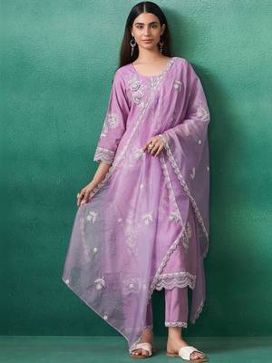 Women Ethnic Motifs Embroidered Regular Thread Work Kurta with Trousers & With Dupatta 4