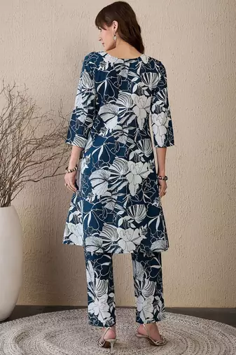 Women Floral Printed Regular Pure Cotton Kurta with Trousers