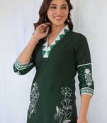 Women Floral Printed Regular Pure Cotton Kurta with Trousers
