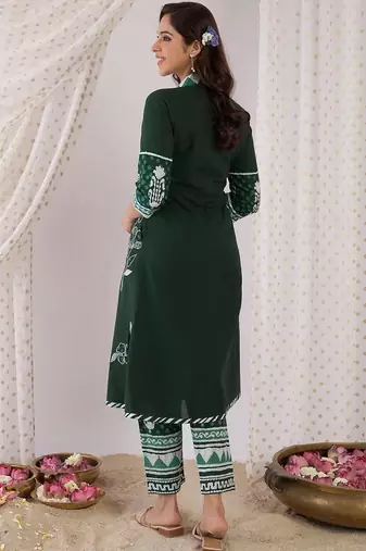 Women Floral Printed Regular Pure Cotton Kurta with Trousers