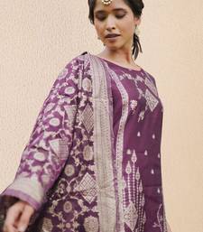 Women Ethnic Motifs Regular Kurta with Pyjamas & With Dupatta