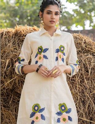 Women Floral Embroidered Regular Thread Work Pure Cotton Kurta with Palazzos 2