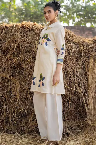 Women Floral Embroidered Regular Thread Work Pure Cotton Kurta with Palazzos