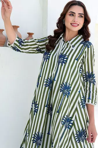 Women Printed Regular Pure Cotton Kurta with Trousers