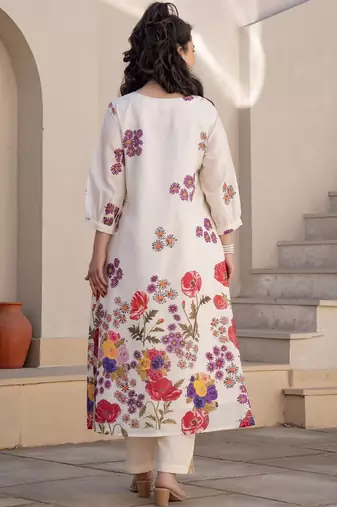 Women Floral Printed Pleated Pure Cotton Kurta with Trousers