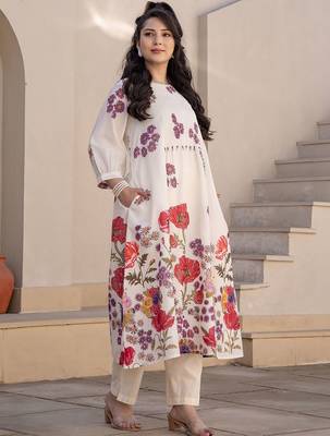 Women Floral Printed Pleated Pure Cotton Kurta with Trousers 5