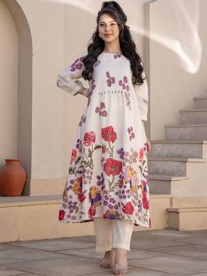 Women Floral Printed Pleated Pure Cotton Kurta with Trousers 6