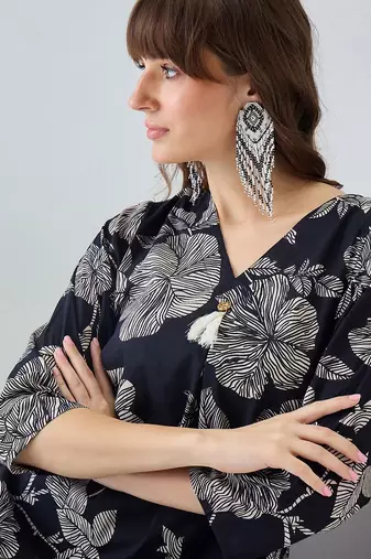 Women Floral Printed Regular Pure Cotton Kurta with Trousers