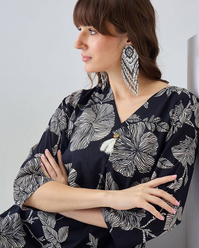 Women Floral Printed Regular Pure Cotton Kurta with Trousers