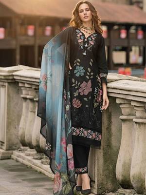 Women Floral Embroidered Thread Work Pure Silk Kurta with Trousers & With Dupatta 1