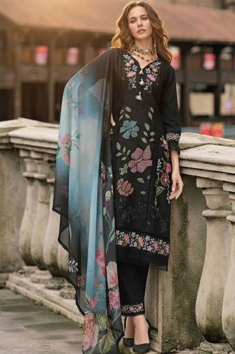 Women Floral Embroidered Thread Work  Silk Kurta with Trousers & With Dupatta