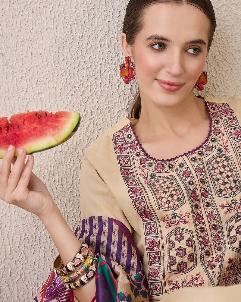 Women Ethnic Motifs Embroidered Regular Thread Work Kurta with Trousers & With Dupatta