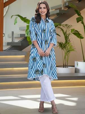 Women Printed Regular Pure Cotton Kurta with Trousers 1