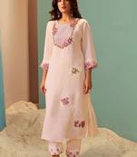Women Floral Embroidered Regular Thread Work Kurta with Trousers