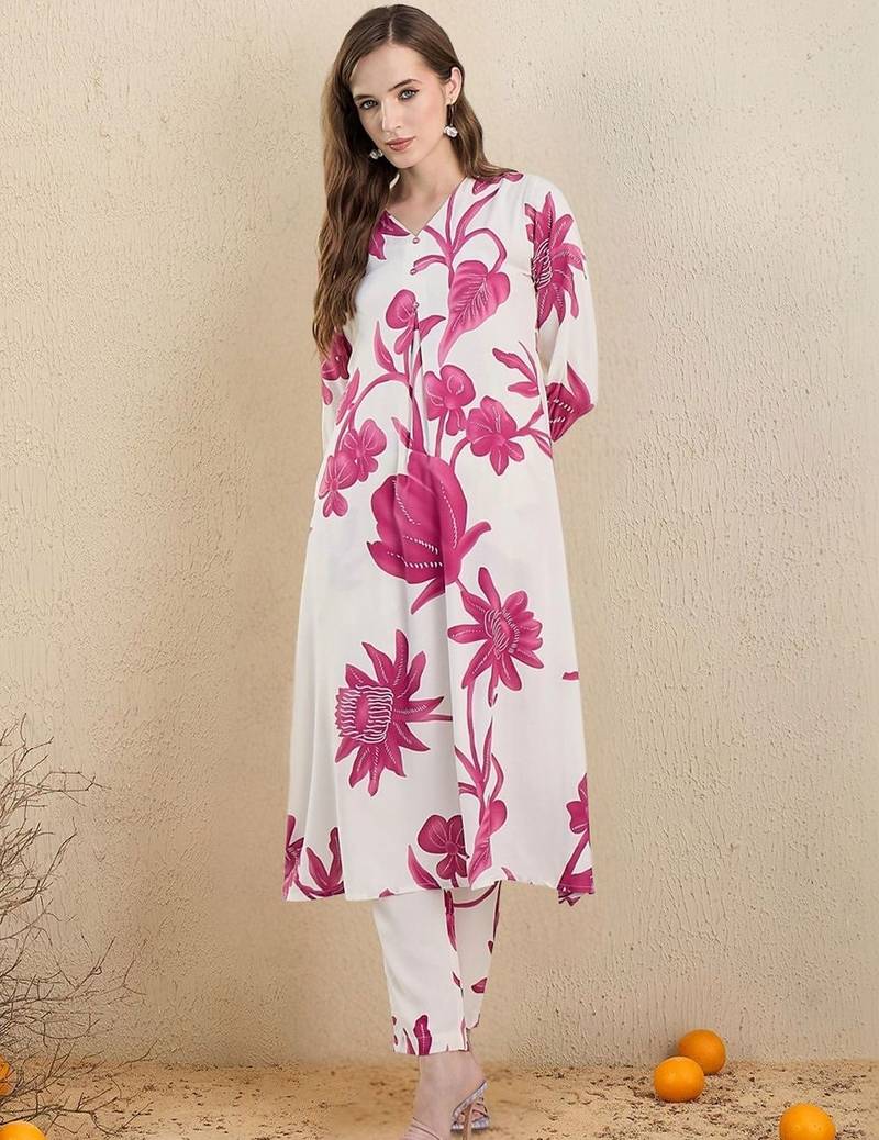 Women Floral Printed Regular Kurta with Trousers
