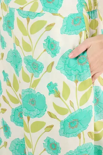Women Floral Printed Regular Kurta with Palazzos