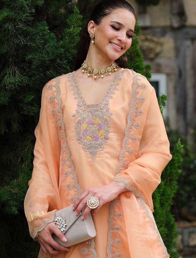 Women Ethnic Motifs Embroidered Regular Thread Work Kurta with Trousers & With Dupatta