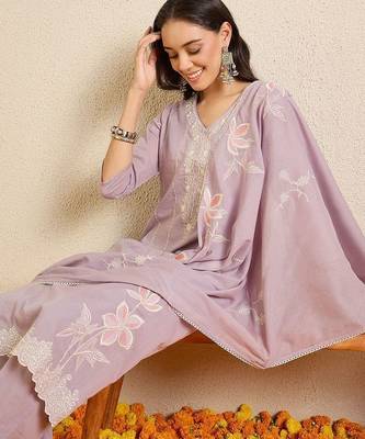 Women Floral Embroidered Regular Thread Work Pure Cotton Kurta with Trousers & With Dupatta 2