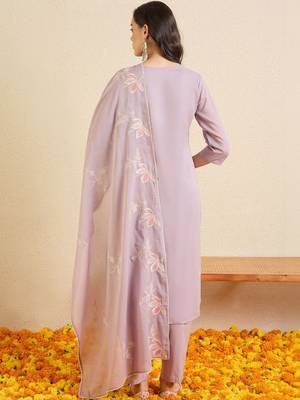 Women Floral Embroidered Regular Thread Work Pure Cotton Kurta with Trousers & With Dupatta 4