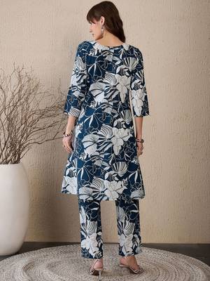 Women Floral Printed Regular Pure Cotton Kurti with Trousers 2