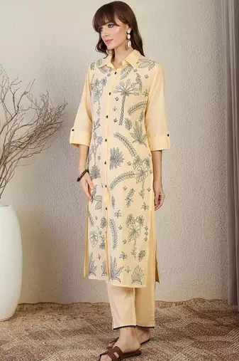 Women Floral Printed Regular Pure Cotton Kurta with Trousers