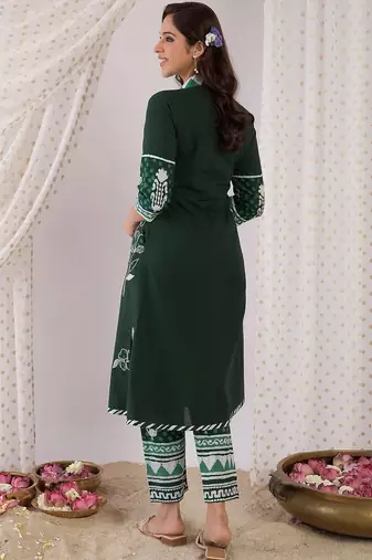 Women Floral Printed Regular Pure Cotton Kurta with Trousers