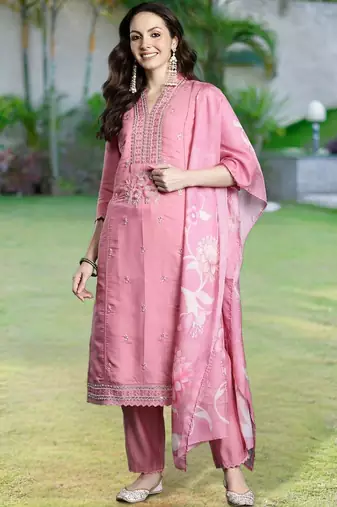 Women Floral Embroidered Regular Thread Work Kurta with Trousers & With Dupatta
