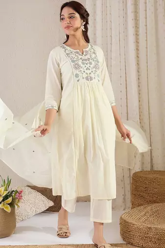 Women Floral Embroidered Empire Thread Work Pure Cotton Kurta with Trousers & With Dupatta