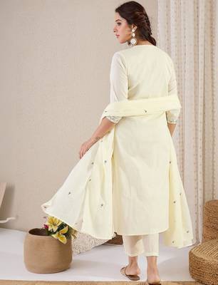 Women Floral Embroidered Empire Thread Work Pure Cotton Kurta with Trousers & With Dupatta 6