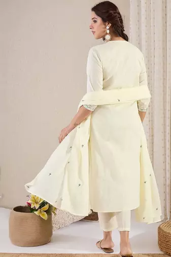 Women Floral Embroidered Empire Thread Work Pure Cotton Kurta with Trousers & With Dupatta