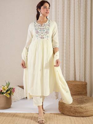 Women Floral Embroidered Empire Thread Work Pure Cotton Kurta with Trousers & With Dupatta 7
