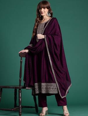 Women Ethnic Motifs Embroidered Panelled Thread Work Kurta with Trousers & With Dupatta 4