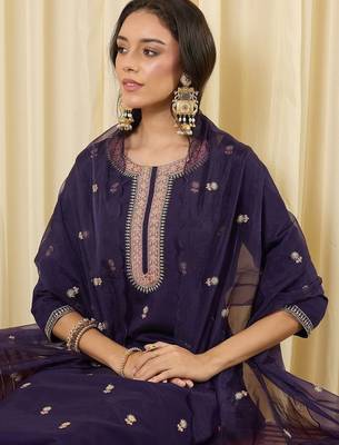 Women Ethnic Motifs Embroidered Regular Thread Work Kurta with Trousers & With Dupatta 6