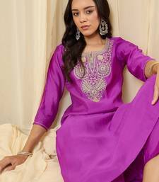 Women Ethnic Motifs Embroidered Regular Thread Work Kurta with Trousers