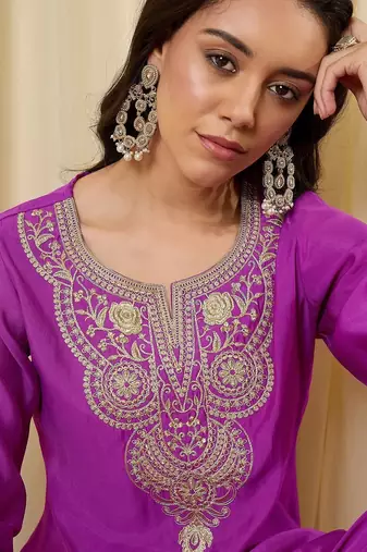 Women Ethnic Motifs Embroidered Regular Thread Work Kurta with Trousers