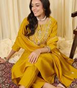 Women Ethnic Motifs Embroidered Empire Thread Work Kurta with Trousers & With Dupatta
