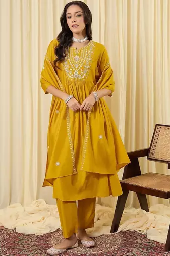 Women Ethnic Motifs Embroidered Empire Thread Work Kurta with Trousers & With Dupatta