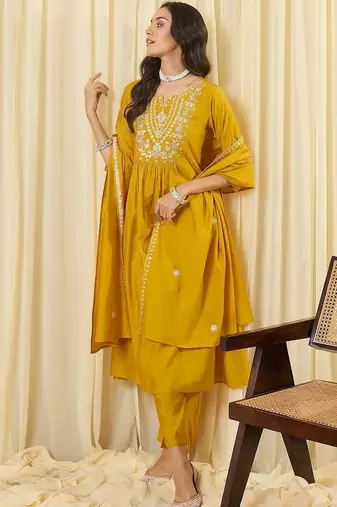 Women Ethnic Motifs Embroidered Empire Thread Work Kurta with Trousers & With Dupatta
