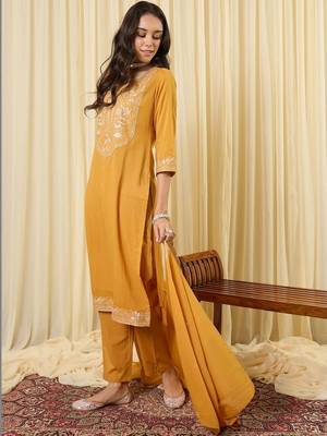 Women Ethnic Motifs Embroidered Regular Thread Work Pure Cotton Kurta with Trousers & With Dupatta 5
